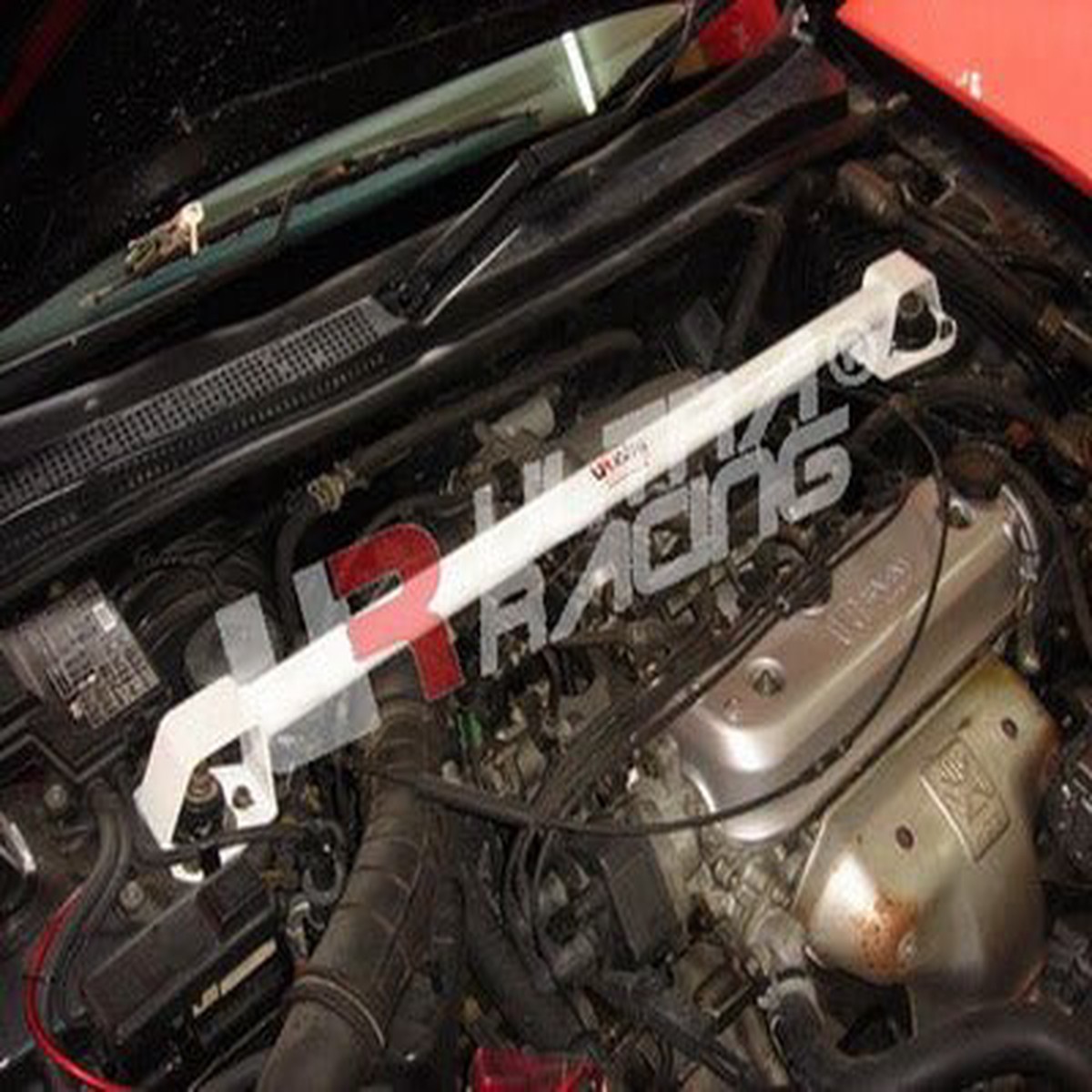 Honda Accord 94-97 2D Ultra Racing Front Upper Strutbar  UR-TW2-023