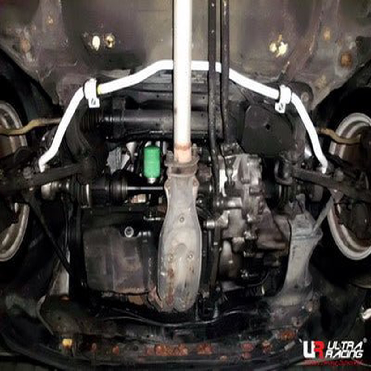 Honda Civic/CRX 88-91 Ultra Racing Front Sway Bar 22mm  UR-AF22-387