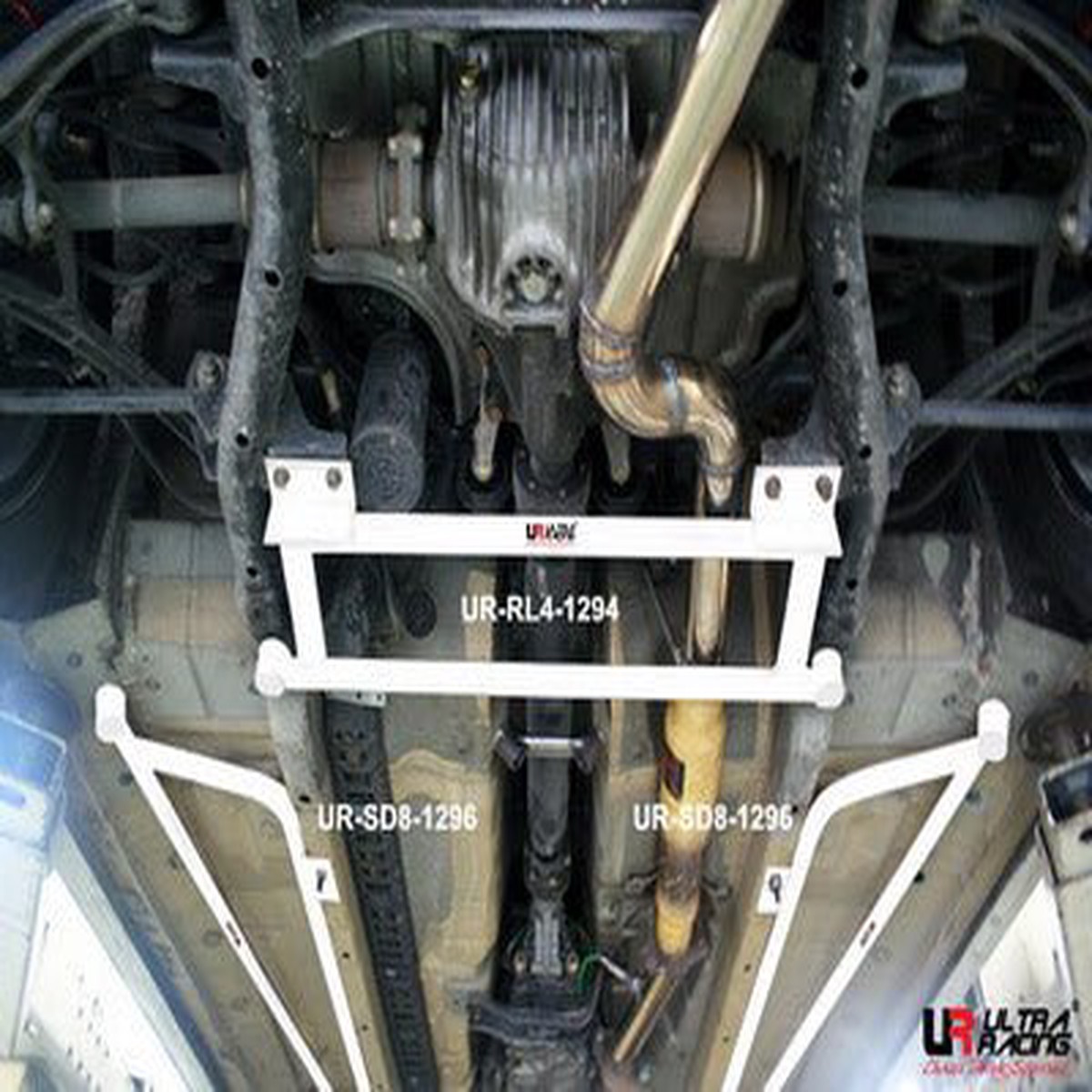 Honda S2000 AP1/2 Ultra Racing 4-Point Rear Lower H-Brace  UR-RL4-1294