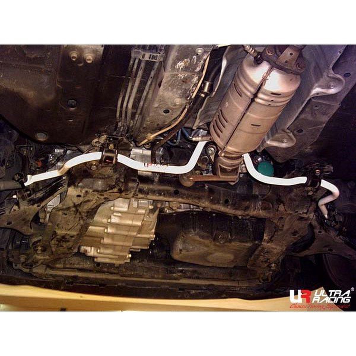 Honda Civic 01-05 2/3D (+Type-R) Ultra Racing Front Sway Bar 25mm  UR-AF25-338