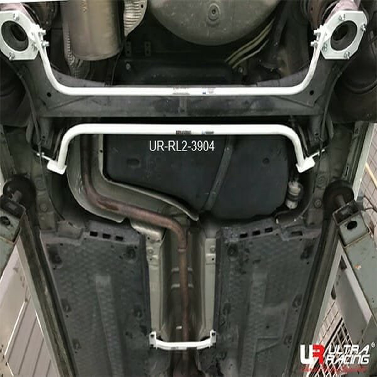 VW Polo MK5 Type 6R 1.2 TSI 10-17 Ultra Racing 2-Point Rear Lower Bar  UR-RL2-3904