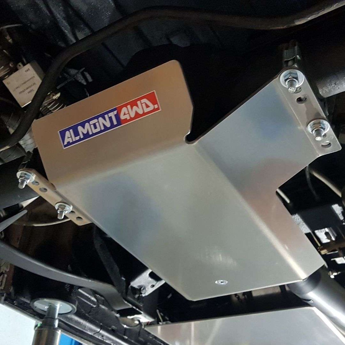 Almont Rear Differential Locker Skid Plate  Volkswagen Crafter