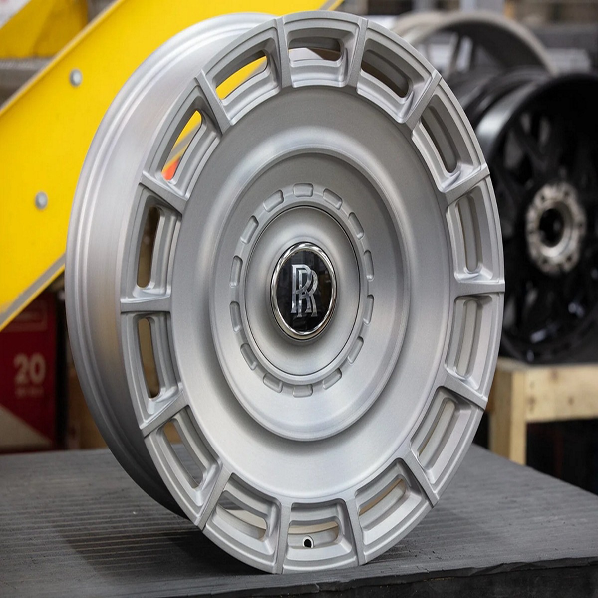 Urban X Vossen 24 UV7 Forged Wheel