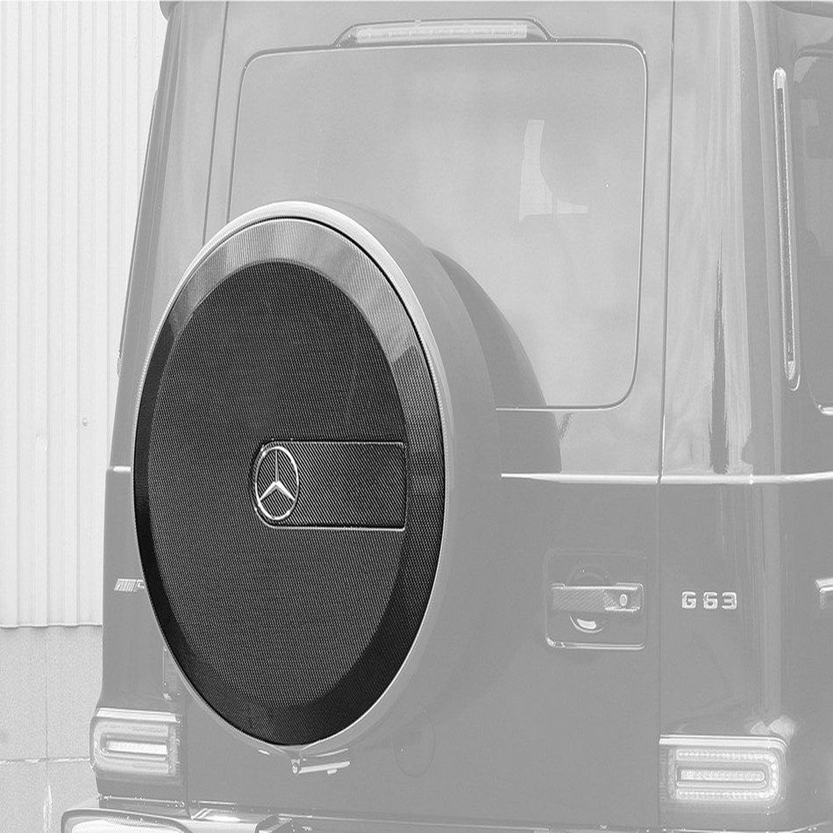 TopCar INFERNO Spare Wheel Cover  Visible Carbon for Mercedes G-Class W465 2025-on