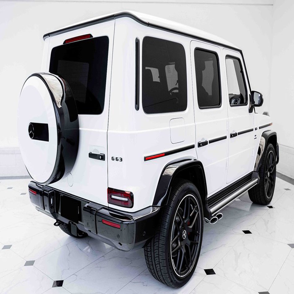 AMG Night Package Taillights for Mercedes G500/G550/G63 W463A/W465 (Set of 2)