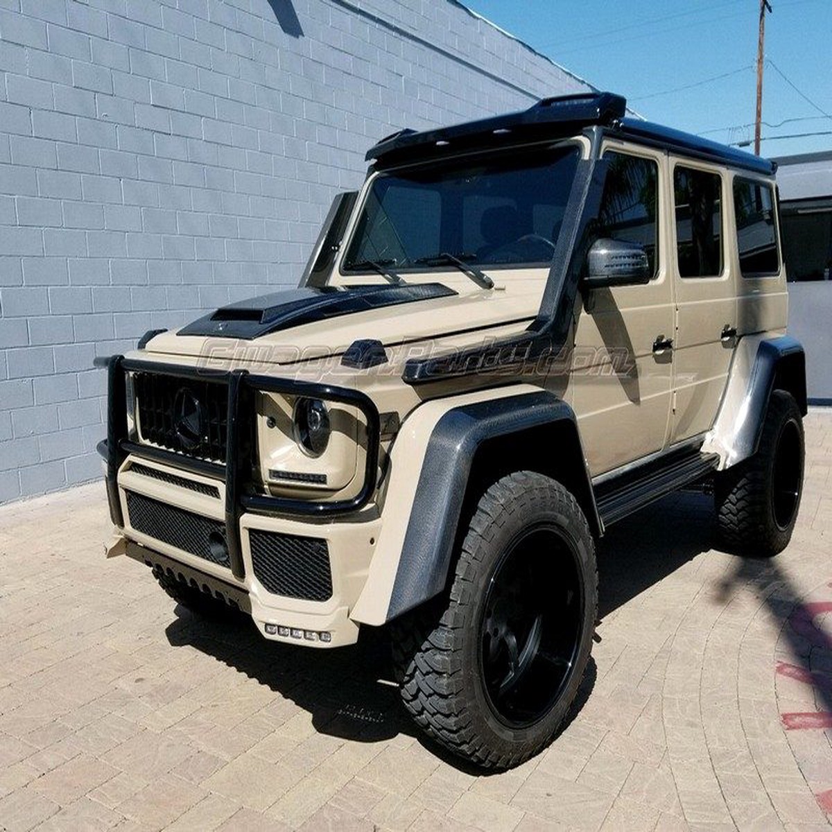B-Style Front Lip Spoilers with LEDs (2-pcs) for Mercedes G550 44