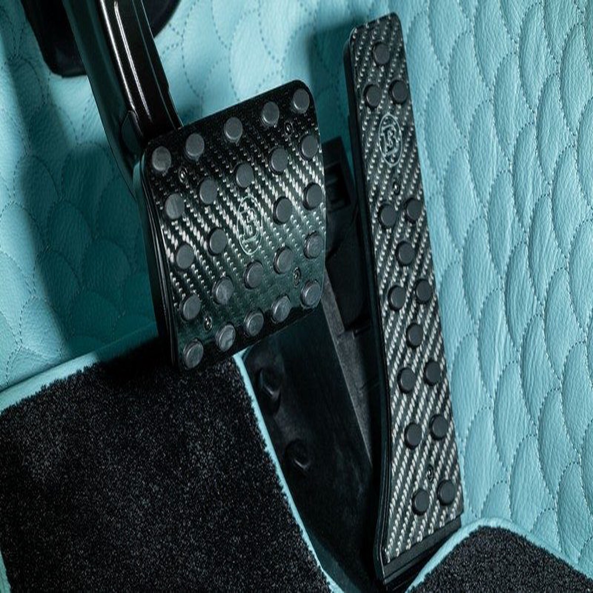 BRABUS Carbon Pedal Pads for 2025-on Mercedes G450/G500/G550/G63 W465 2195