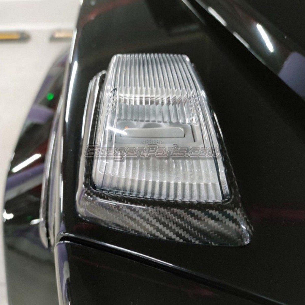 Dry Carbon Fiber Turn Signal Base Cover Frame for 2025+ Mercedes G-Wagon W465