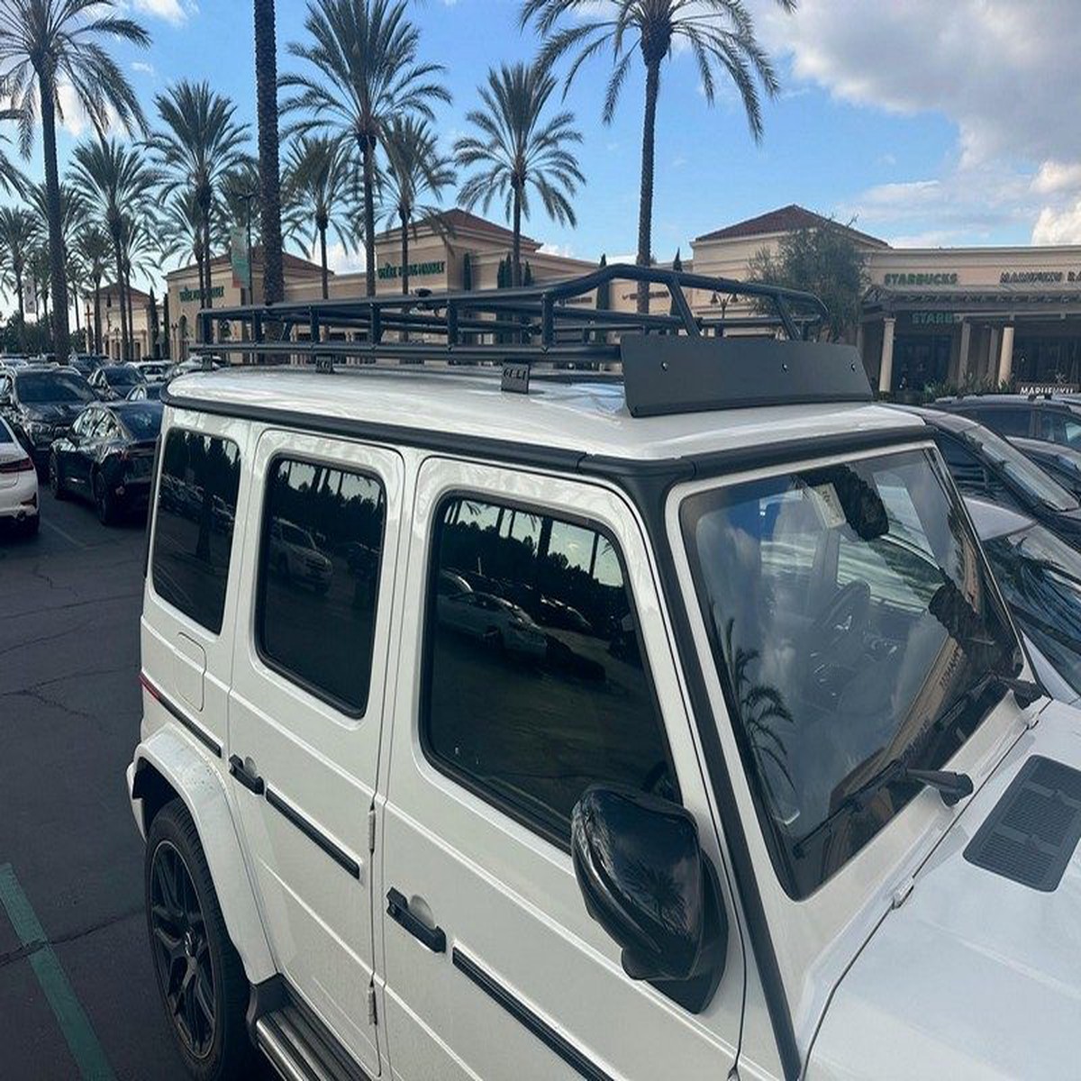 GOBI Mercedes G-Wagon AMG G 63 Stealth Rack Lightbar Setup and No Sunroof