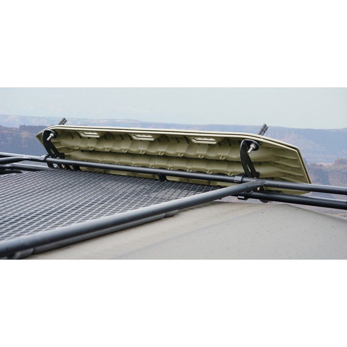 GOBI Mercedes G-Wagon Maxtrax/Actiontrax Brackets  Stealth