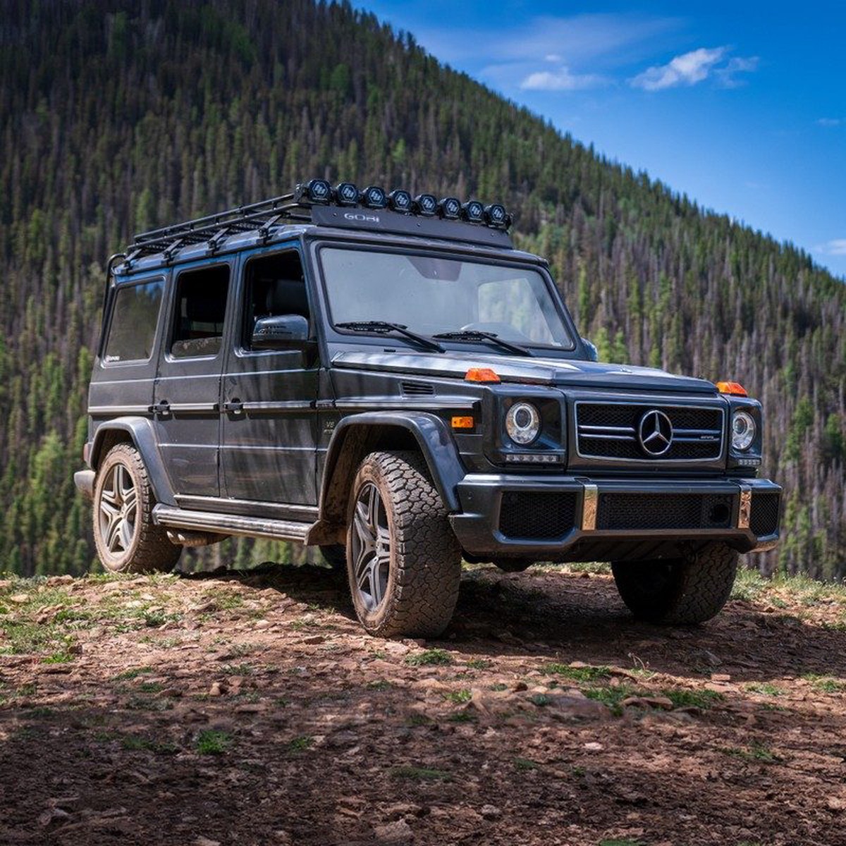 GOBI Mercedes G-Wagon Stealth Rack Multi-Light Setup & No Sunroof