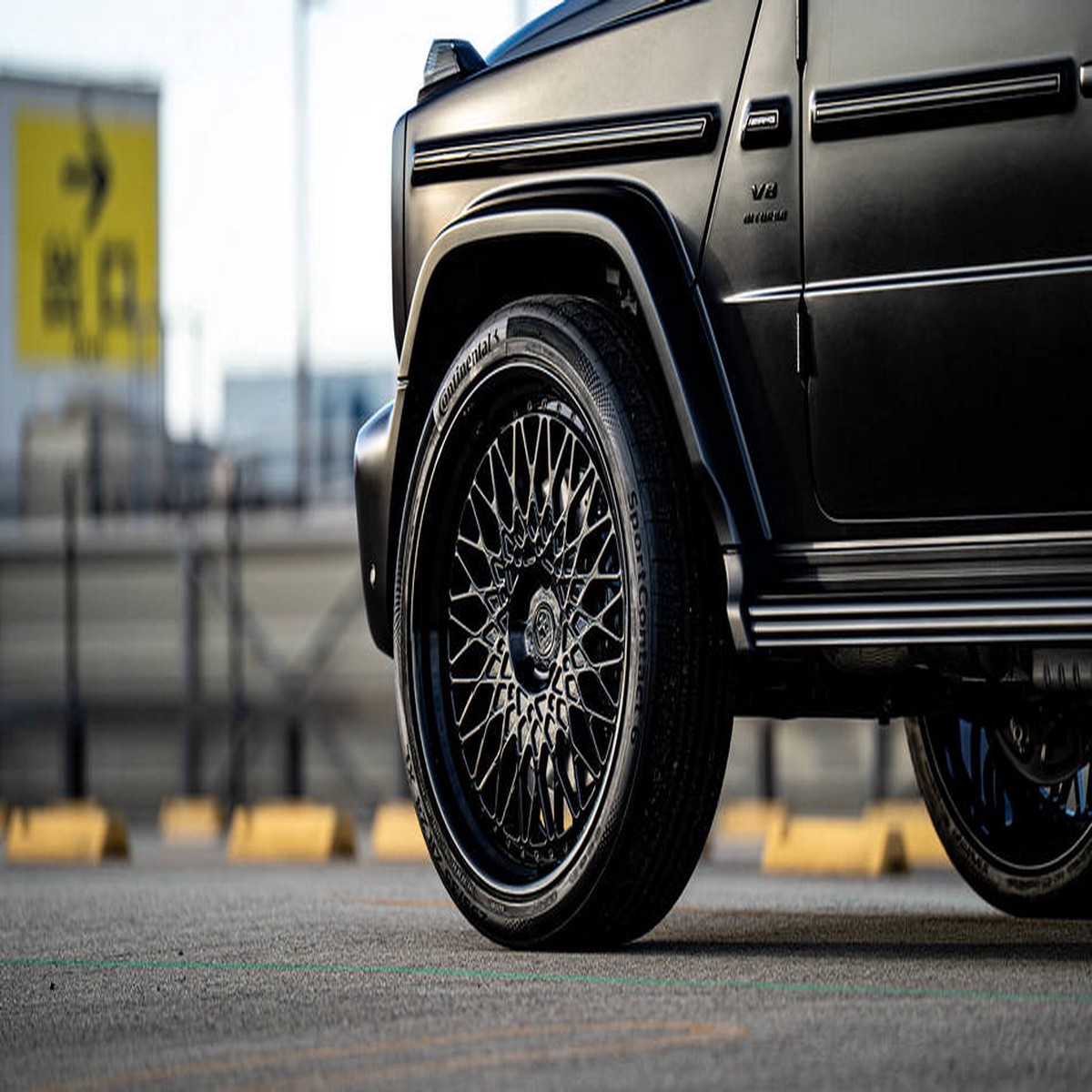 HRE Vintage 501 22-Inch Gloss Black Wheels for Mercedes-Benz G63 AMG