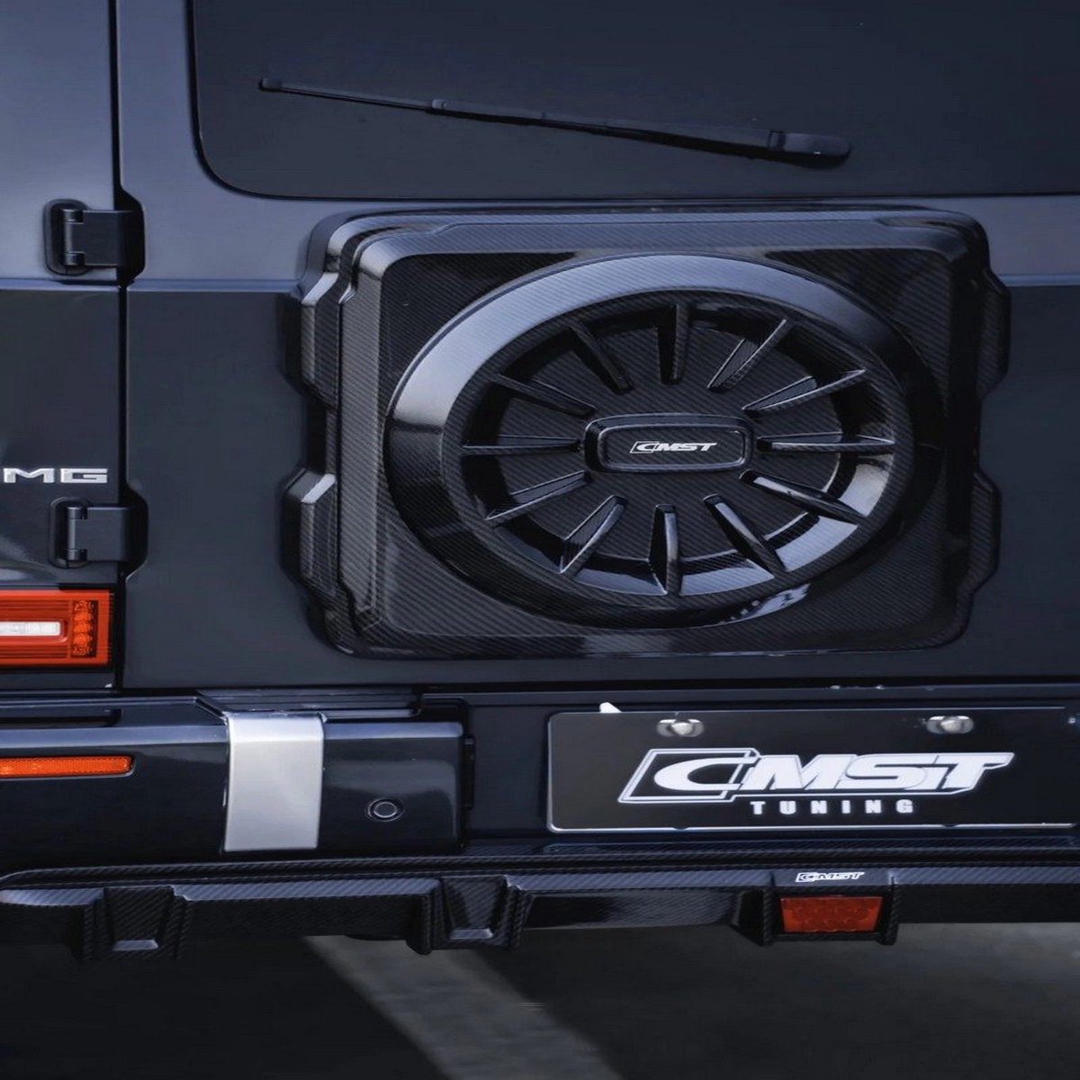 CMST Tuning Pre-preg Carbon Fiber Spare Tire Delete for Mercedes Benz G63/G550/G500 W464 (2019-2022)