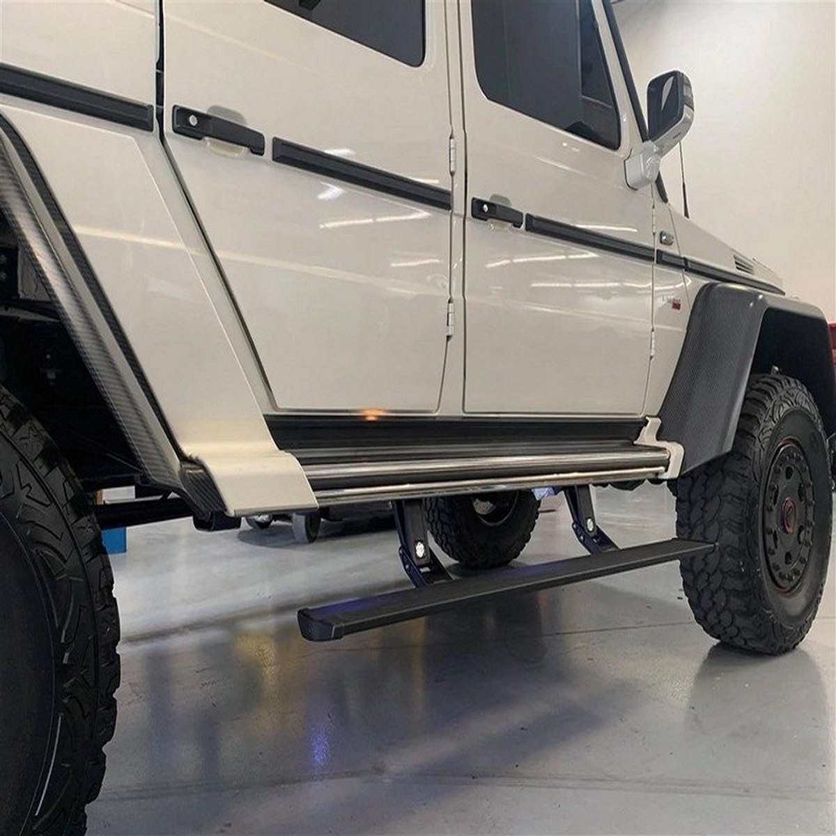 Mercedes G-Class Electric Running Boards (Side Steps)  Fits 20132015 G63 66 AMG and 2018 G500 44