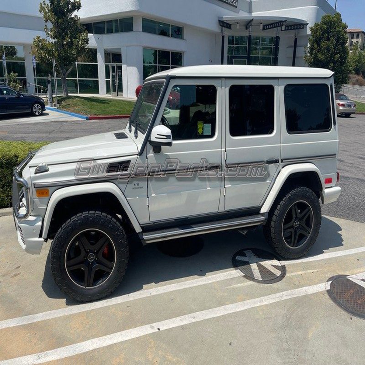 2 Lift Kit for Mercedes G-class W463 with ROGUE 2.0 Adjustable Shocks