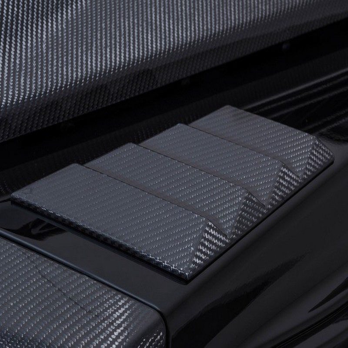 BRABUS Carbon Fender Attachments for 2002-2018 W463