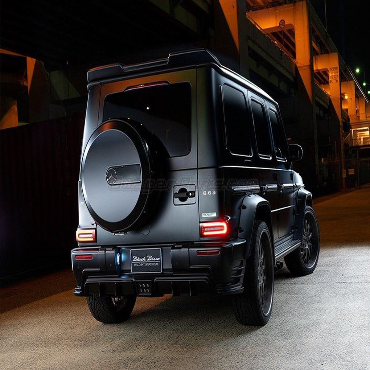 WALD Rear Bumper w/ LED for 2019+ Mercedes G550/G63 W463A
