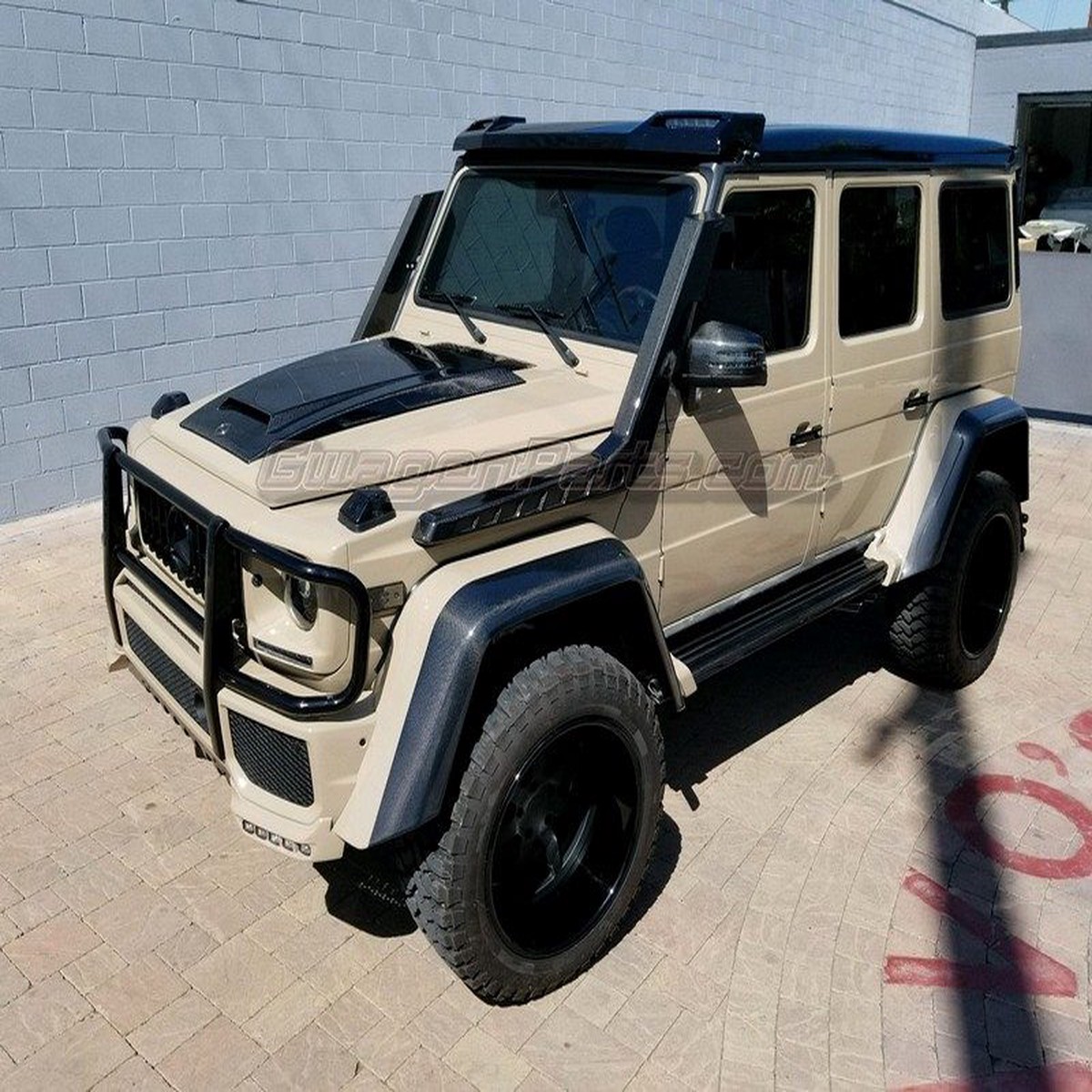 44-style Front Roof Spoiler with LEDs for Mercedes G-class W463
