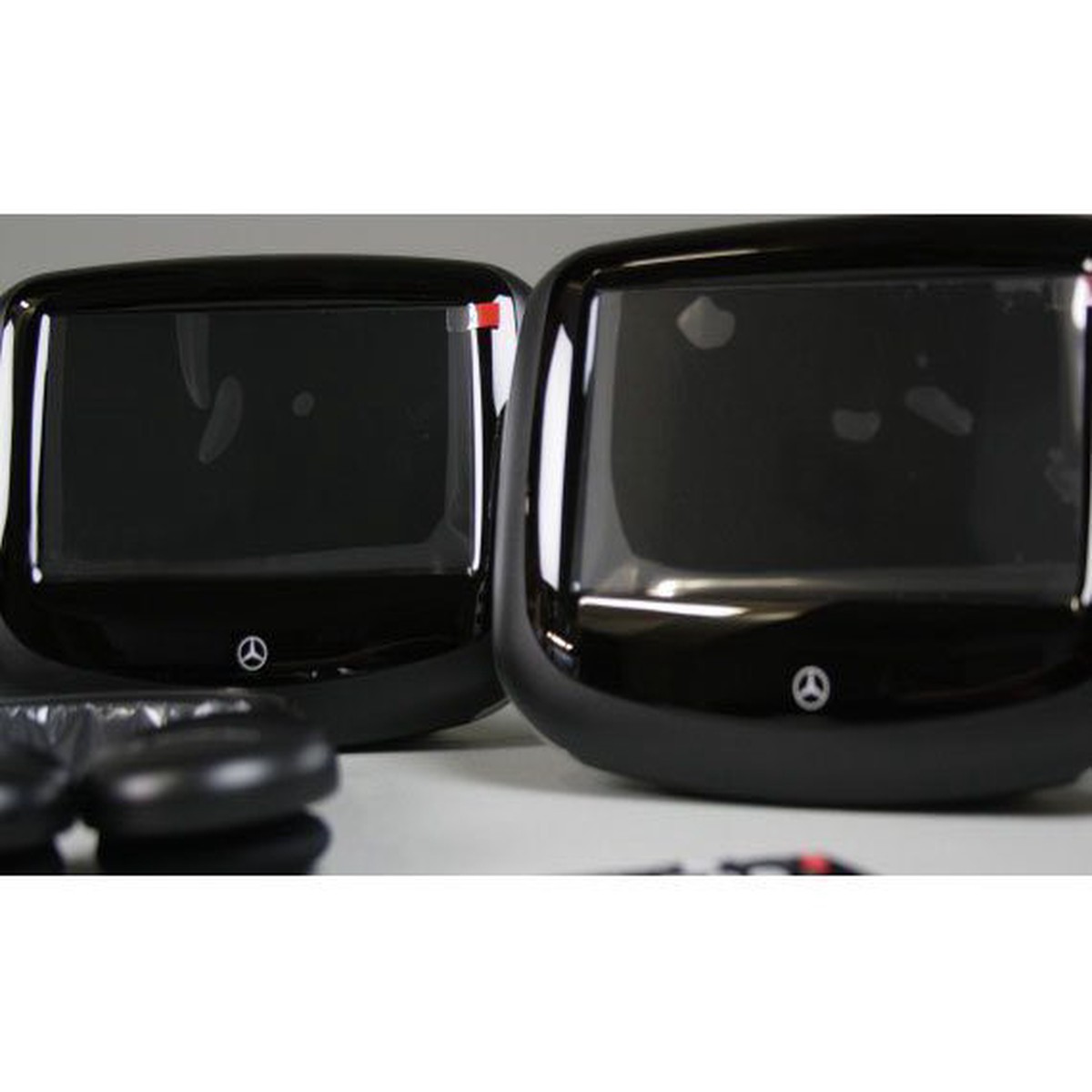 Full Mercedes-Benz Rear Entertainment System