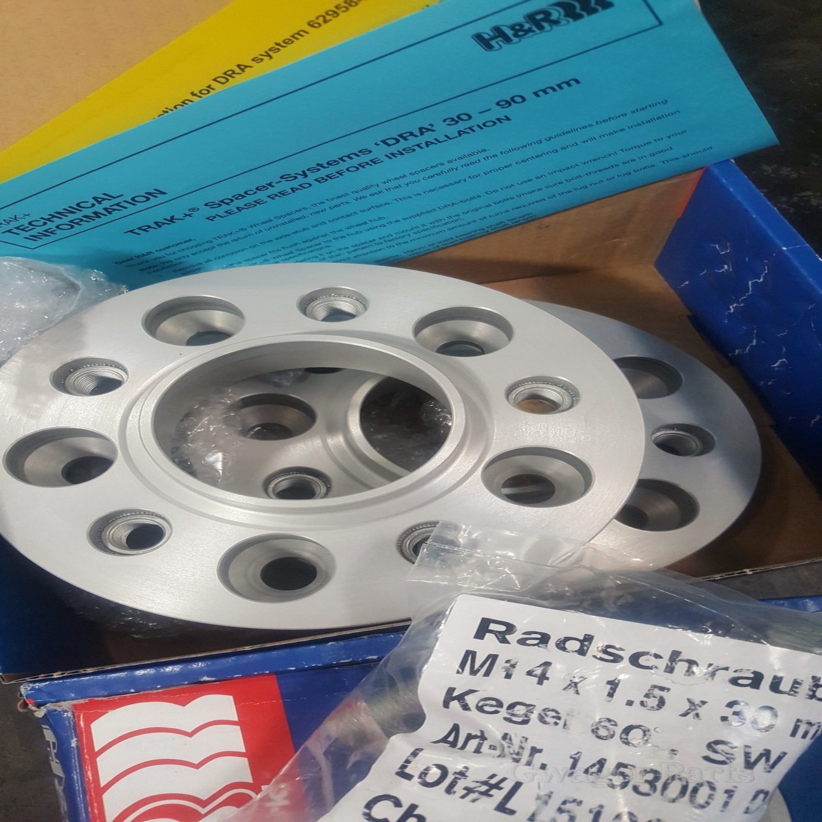 H&R TRAK+ 31mm Wheel Spacers for Mercedes G-class W463, W463A, W465