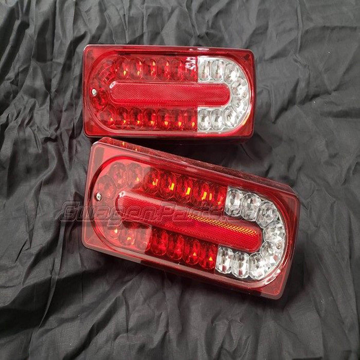 Mercedes G-class W463 LED Taillights Red-Clear v2