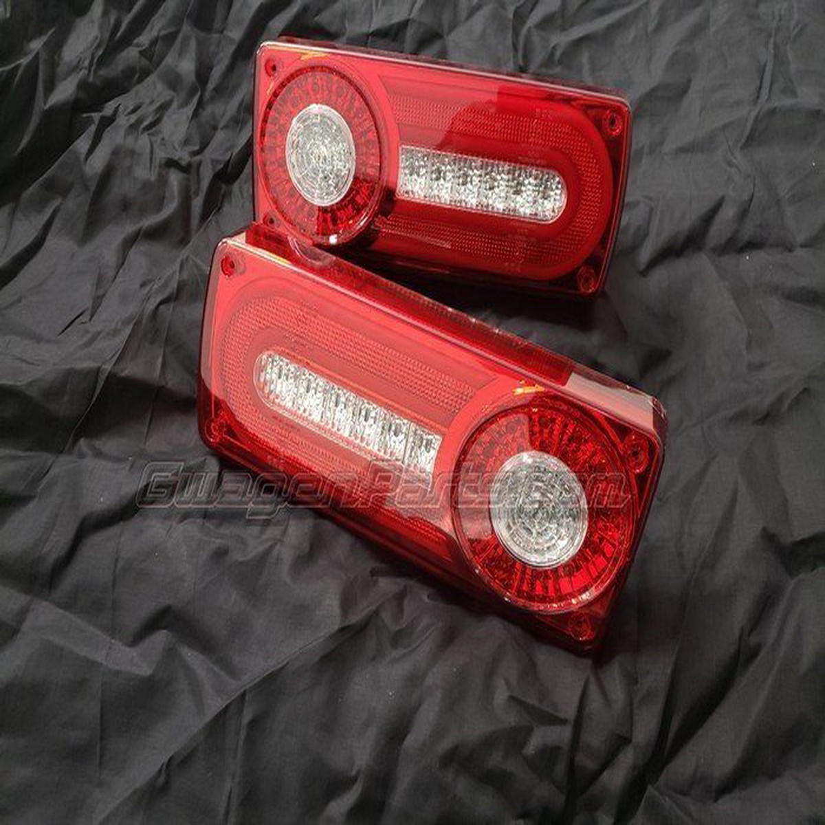 Mercedes G-class W463 LED Taillights Red-Clear v3