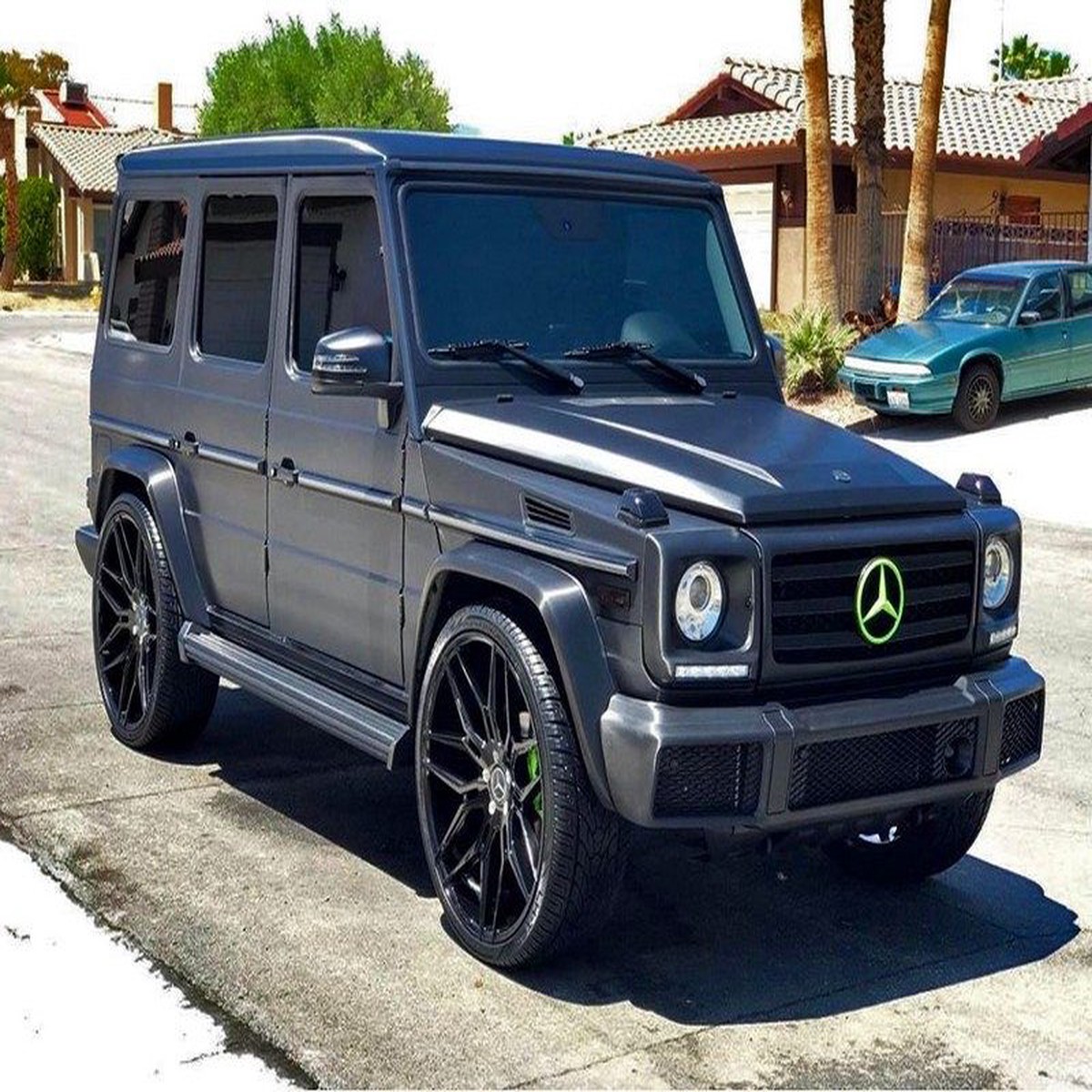 Giovanna Bogota for Mercedes Benz G550