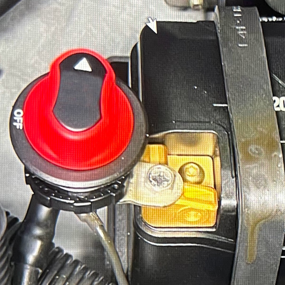  Powersport Battery Mount Cut-off Switch