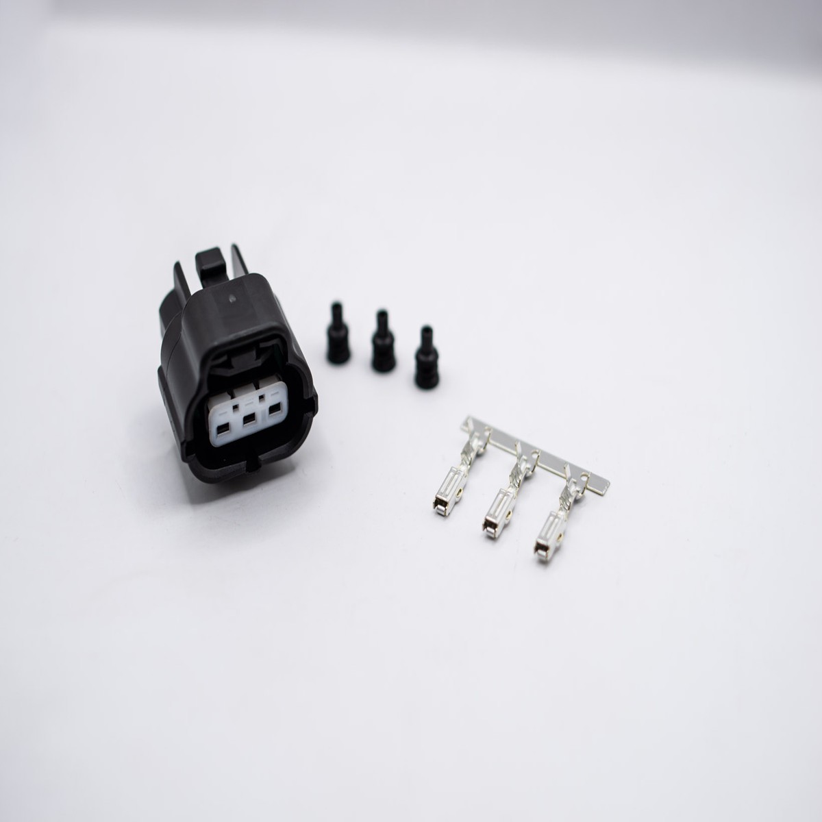 TE Connectivity ESJ-3S Connector