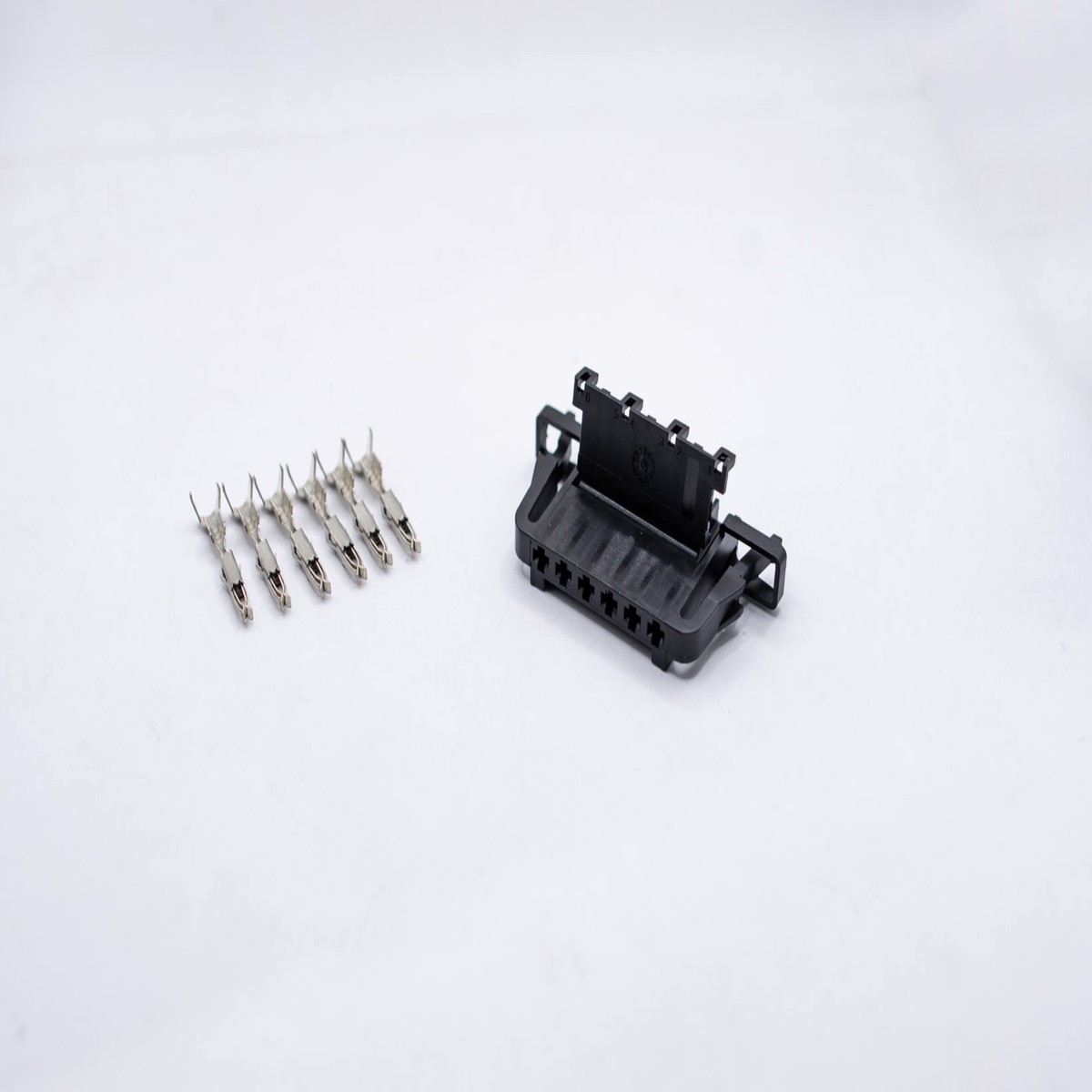 TE Connectivity JPT/MT-6S-1