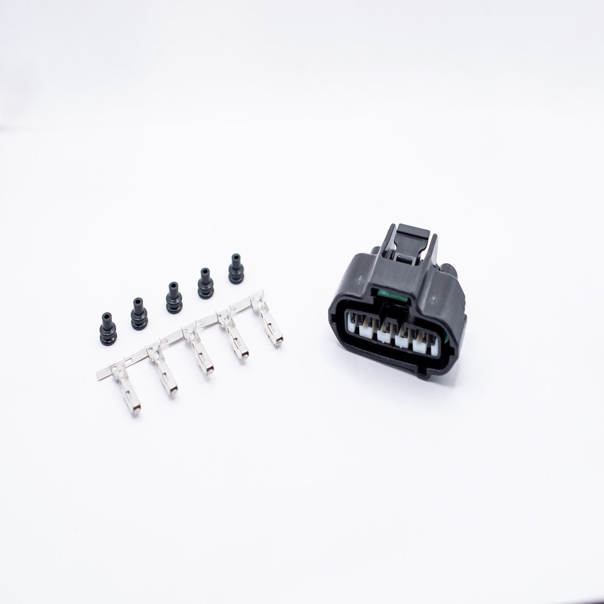 Yazaki 090II-5S-4 Connector