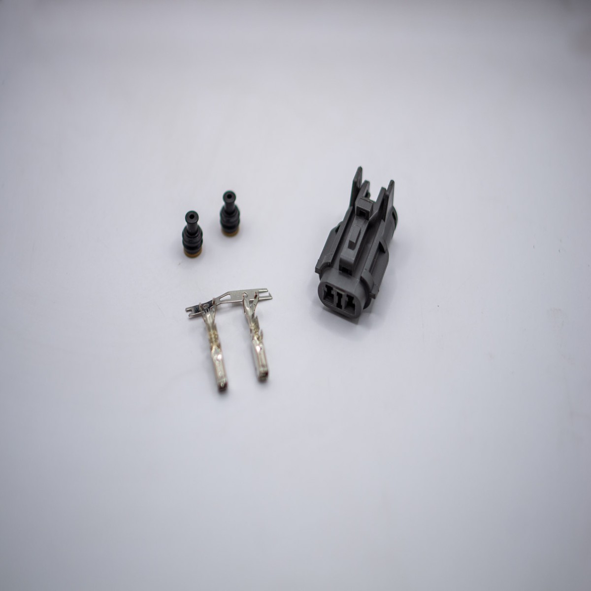 Yazaki SWP-2S Connector